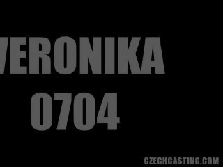 צ'כית ליהוק ורוניקה (0704)