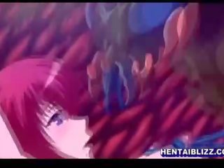 Rossa hentai con tette grosse trapanata da mostro tentacoli